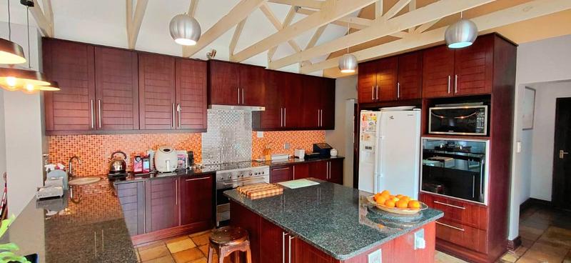 4 Bedroom Property for Sale in Woodland Hills Free State